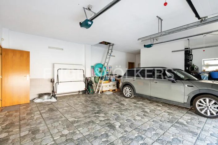 Image No.49-4 Bed House for sale