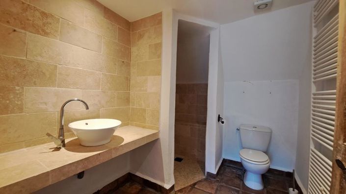 Image No.12-8 Bed House for sale