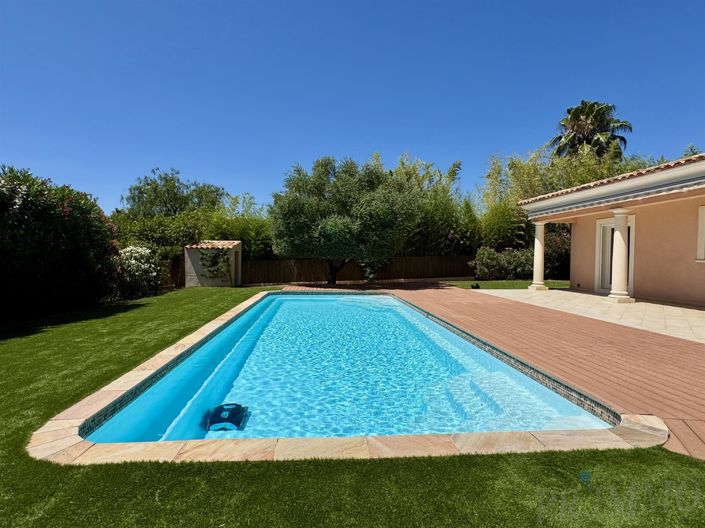 Image No.23-4 Bed House for sale