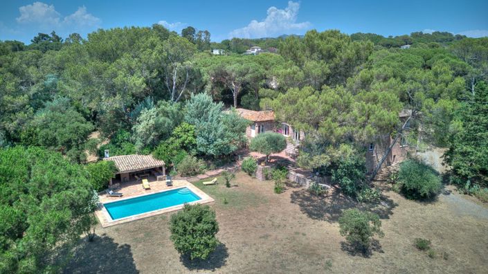 Image No.12-4 Bed Property for sale