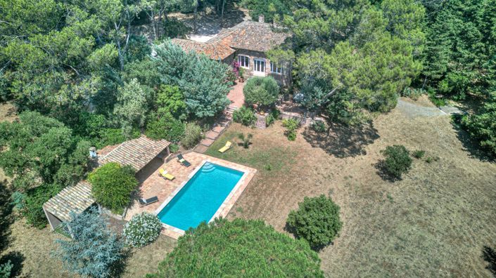 Image No.13-4 Bed Property for sale