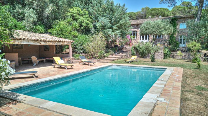 Image No.14-4 Bed Property for sale