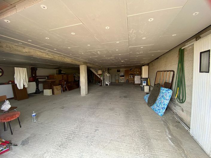 Image No.15-4 Bed House for sale