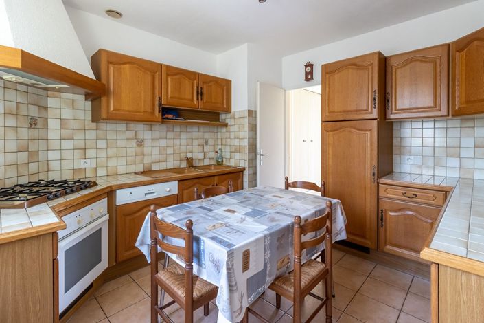 Image No.4-4 Bed House for sale