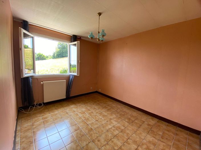 Image No.9-4 Bed House for sale