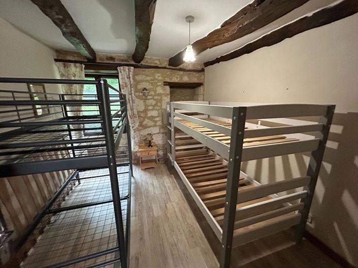 Image No.16-4 Bed House for sale