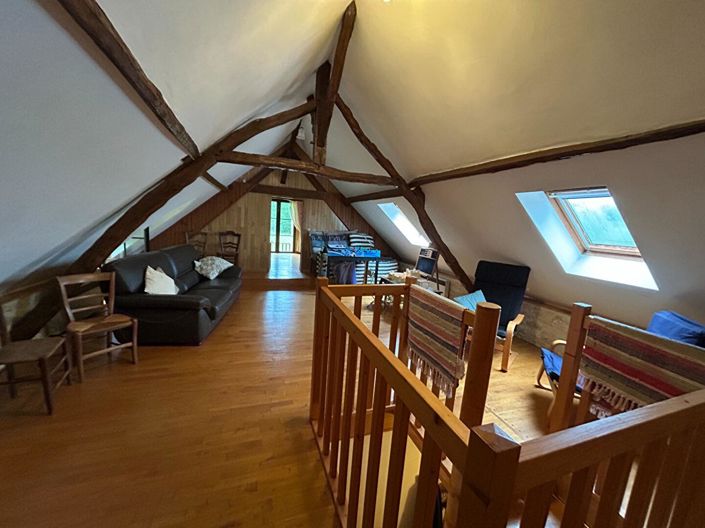 Image No.18-4 Bed House for sale