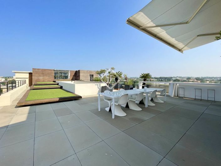 Image No.9-3 Bed Apartment for sale