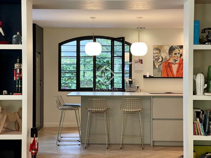 Image No.11-6 Bed House for sale