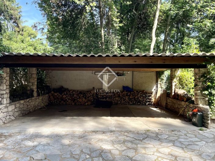 Image No.29-6 Bed House for sale