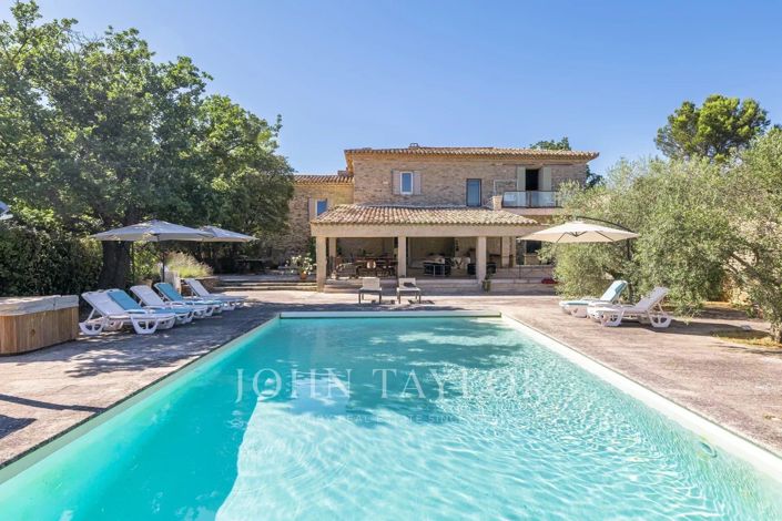 Image No.3-5 Bed House for sale