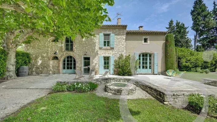 Image No.1-5 Bed House for sale