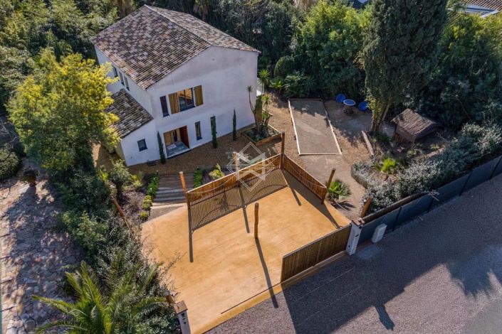 Image No.17-4 Bed House for sale