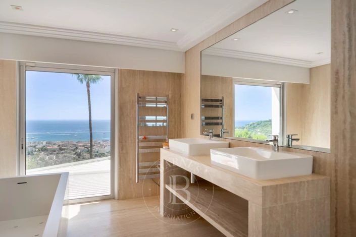 Image No.14-5 Bed House for sale