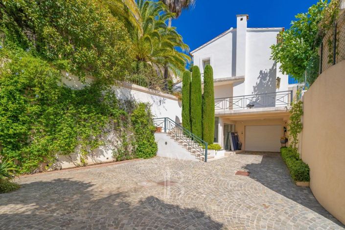 Image No.23-5 Bed House for sale