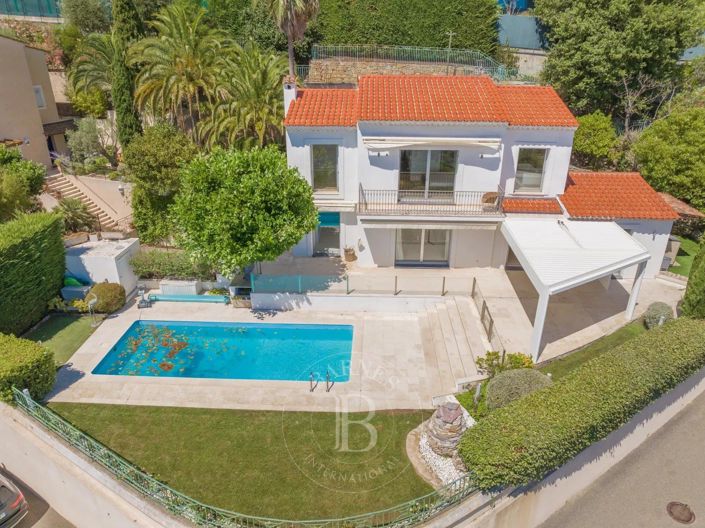 Image No.28-5 Bed House for sale