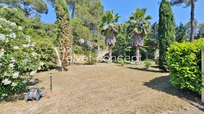 Image No.9-4 Bed House for sale