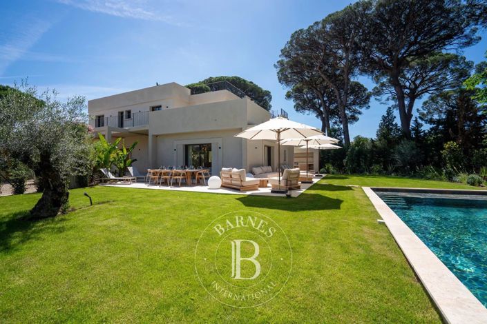 Image No.13-5 Bed House for sale