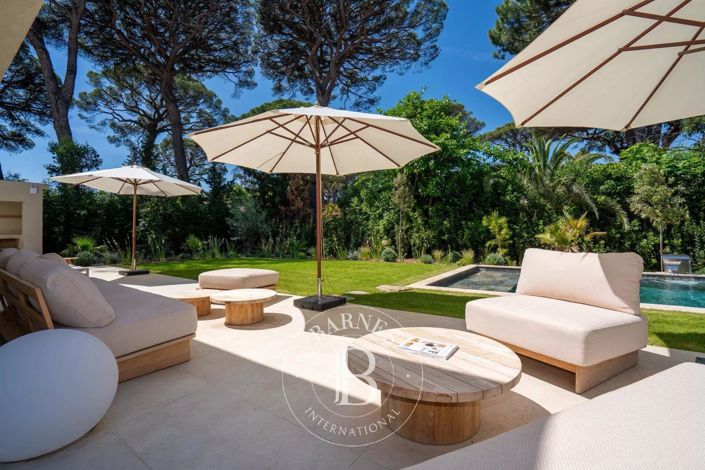 Image No.4-5 Bed House for sale