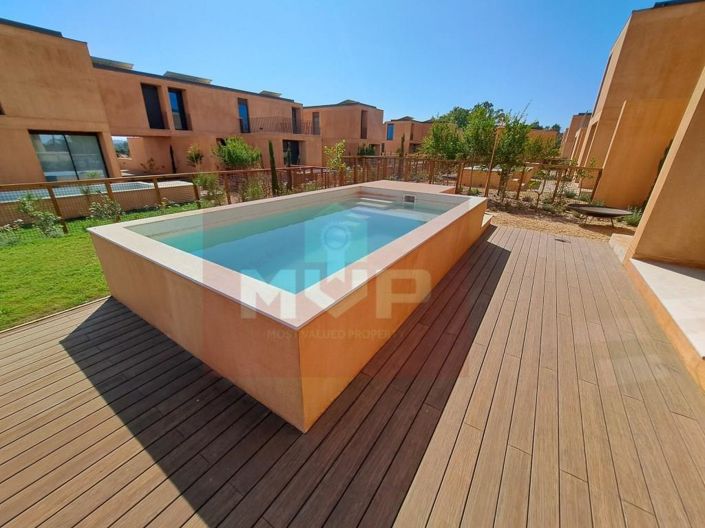 Image No.33-3 Bed House for sale