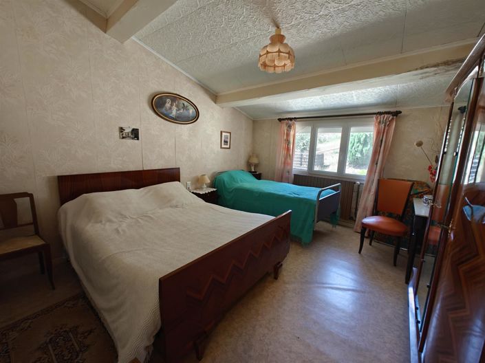 Image No.14-5 Bed House for sale