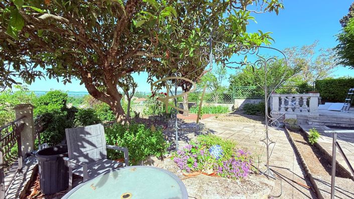 Image No.4-6 Bed House for sale