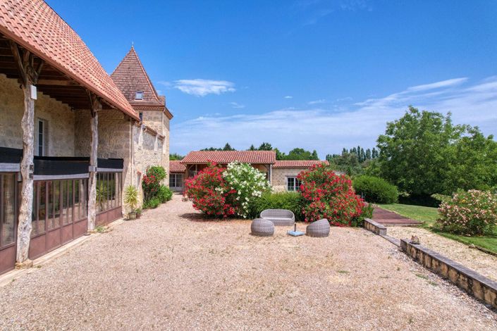 Image No.11-6 Bed House for sale