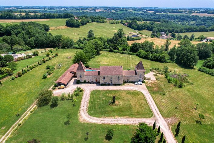 Image No.6-6 Bed House for sale