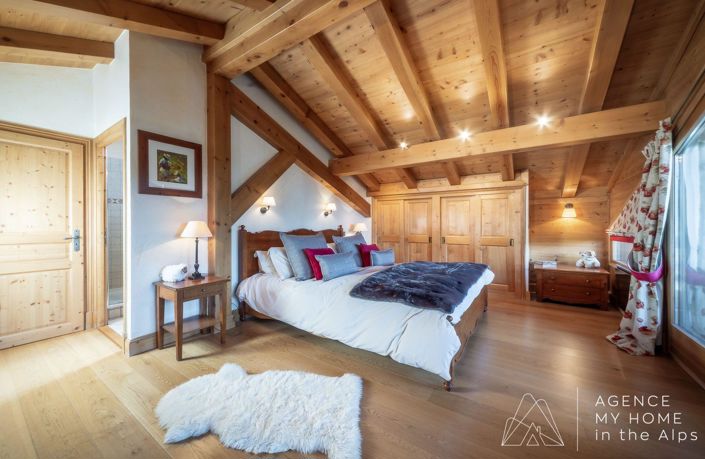 Image No.14-4 Bed House for sale