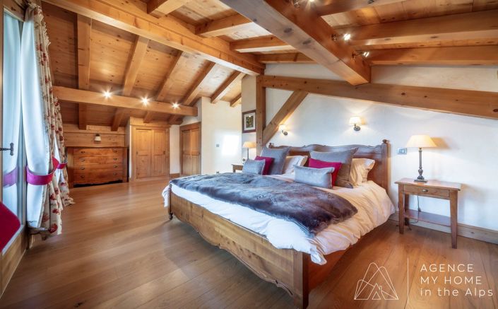 Image No.15-4 Bed House for sale