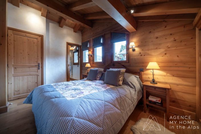 Image No.19-4 Bed House for sale