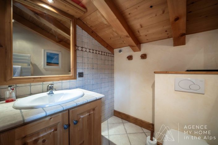 Image No.21-4 Bed House for sale