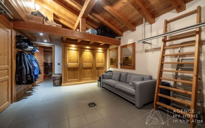 Image No.26-4 Bed House for sale