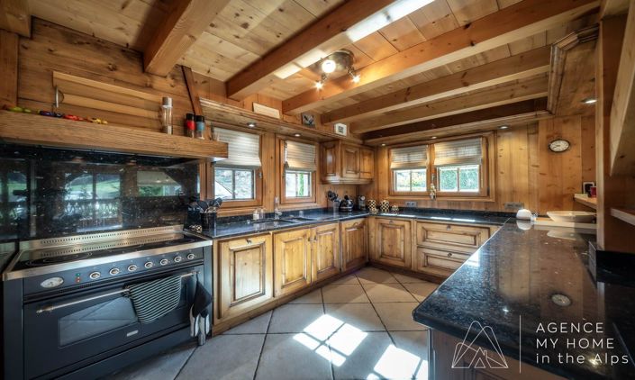 Image No.28-4 Bed House for sale