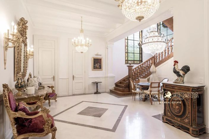 Image No.13-9 Bed House for sale