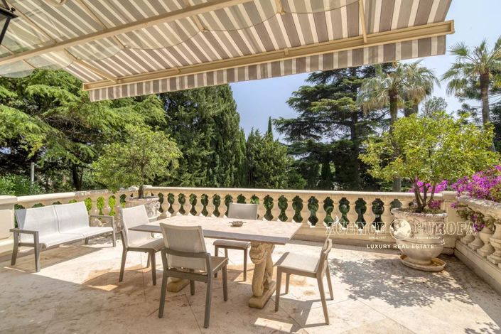 Image No.8-9 Bed House for sale