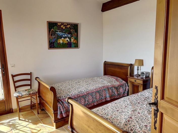 Image No.6-3 Bed House for sale