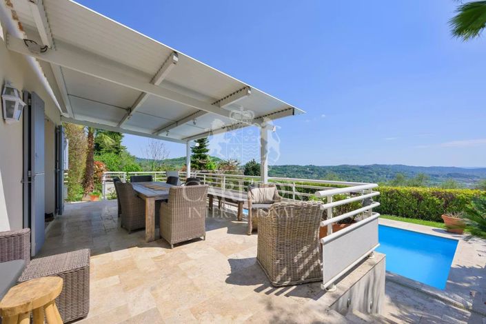 Image No.1-4 Bed House for sale