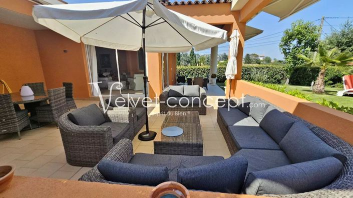 Image No.8-3 Bed House for sale