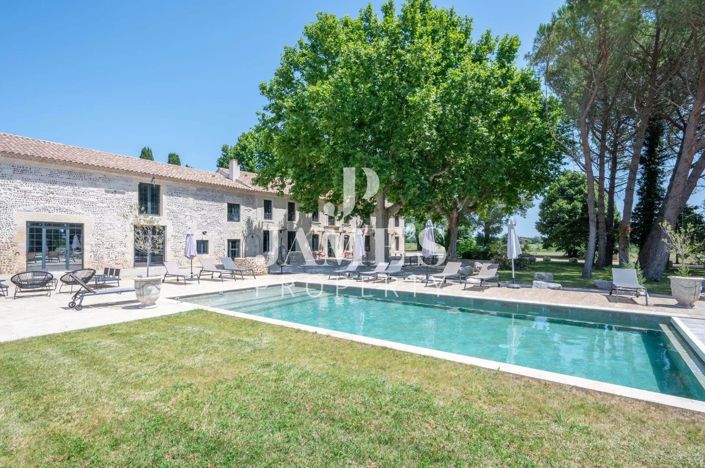 Image No.1-5 Bed House for sale