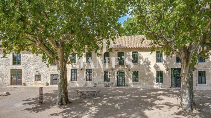 Image No.3-5 Bed House for sale