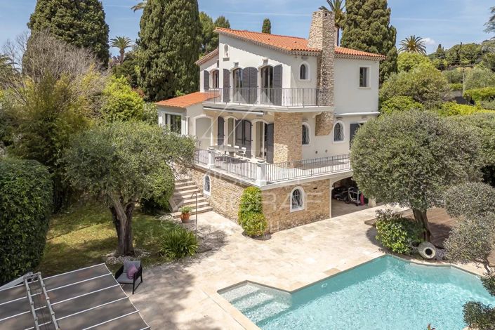 Image No.1-5 Bed House for sale