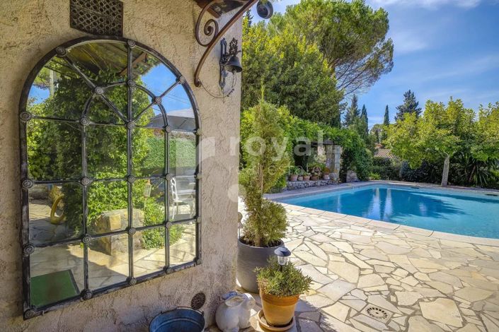 Image No.6-3 Bed House for sale