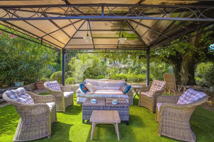 Image No.7-3 Bed House for sale