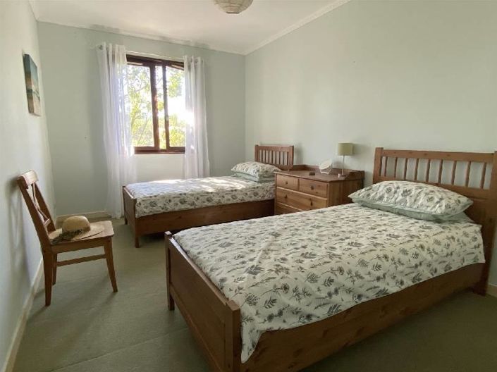 Image No.6-3 Bed House for sale