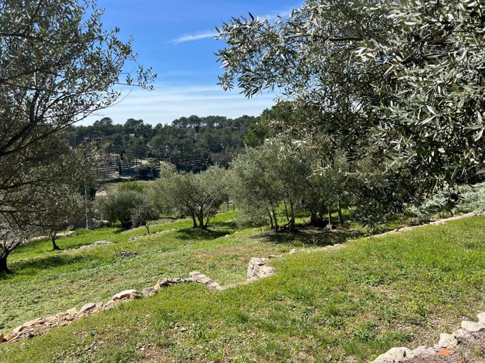 Image No.15-3 Bed House for sale