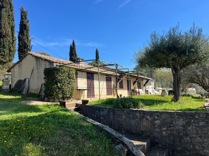 Image No.7-3 Bed House for sale