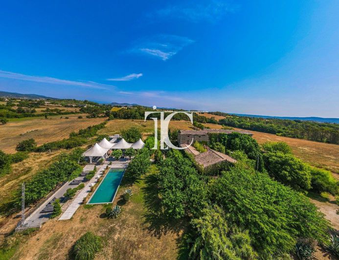 Image No.16-6 Bed House for sale