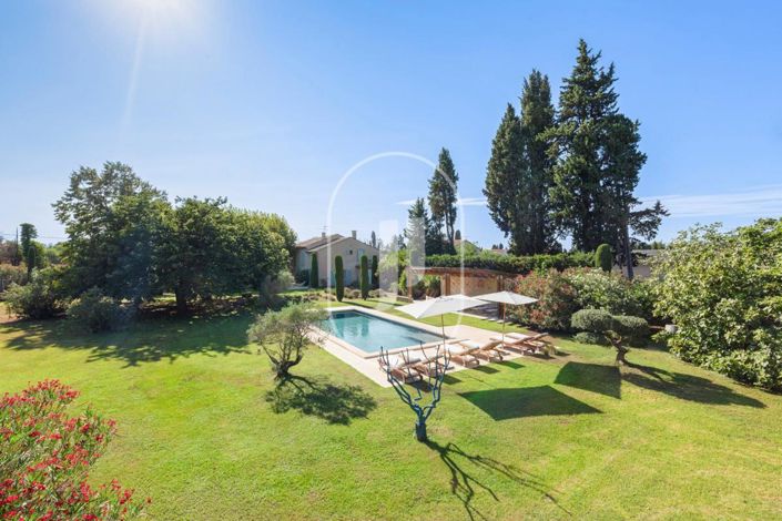 Image No.1-5 Bed House for sale