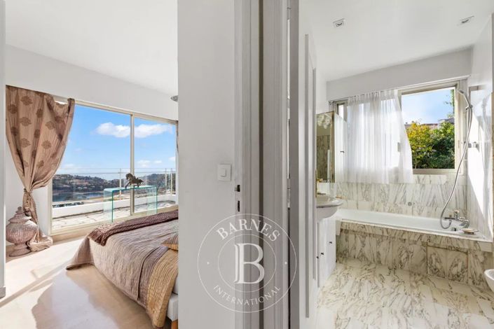 Image No.20-3 Bed House for sale